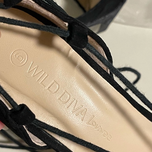 Wild Diva Lounge Black Lace-Up High Heel Sandal With Zipper Womens Faux Suede 6 - Picture 11 of 12